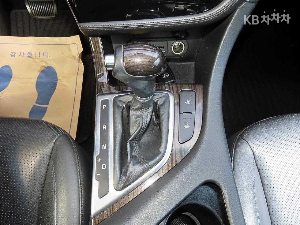 Kia K5 — miniaturë 10