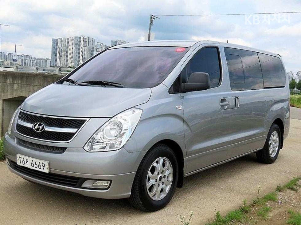 Hyundai Starex — miniaturë 2
