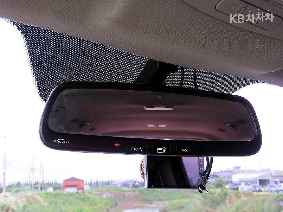 Hyundai Starex — miniaturë 13
