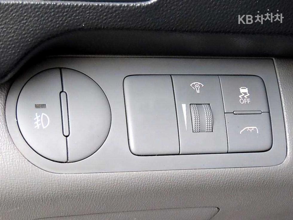 Hyundai Starex — miniaturë 15