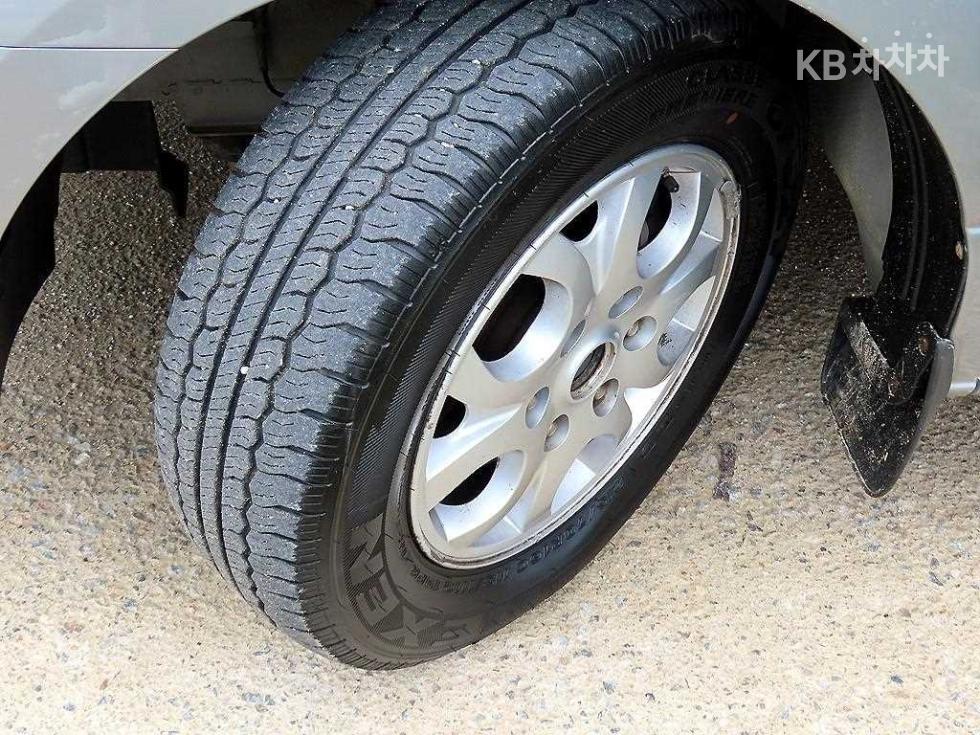 Hyundai Starex — miniaturë 20