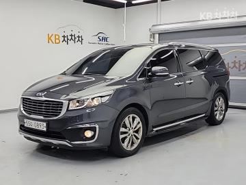 Kia Carnival 7인승 2.2 디젤 리무진 — foto 1