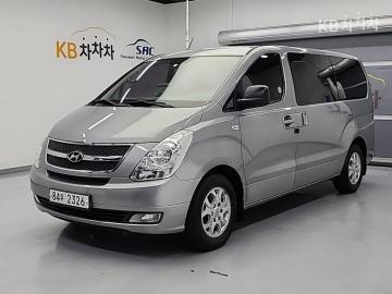 Hyundai Starex 5인승 밴 CVX — foto 1