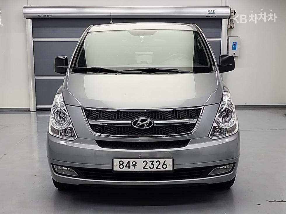 Hyundai Starex — miniaturë 2