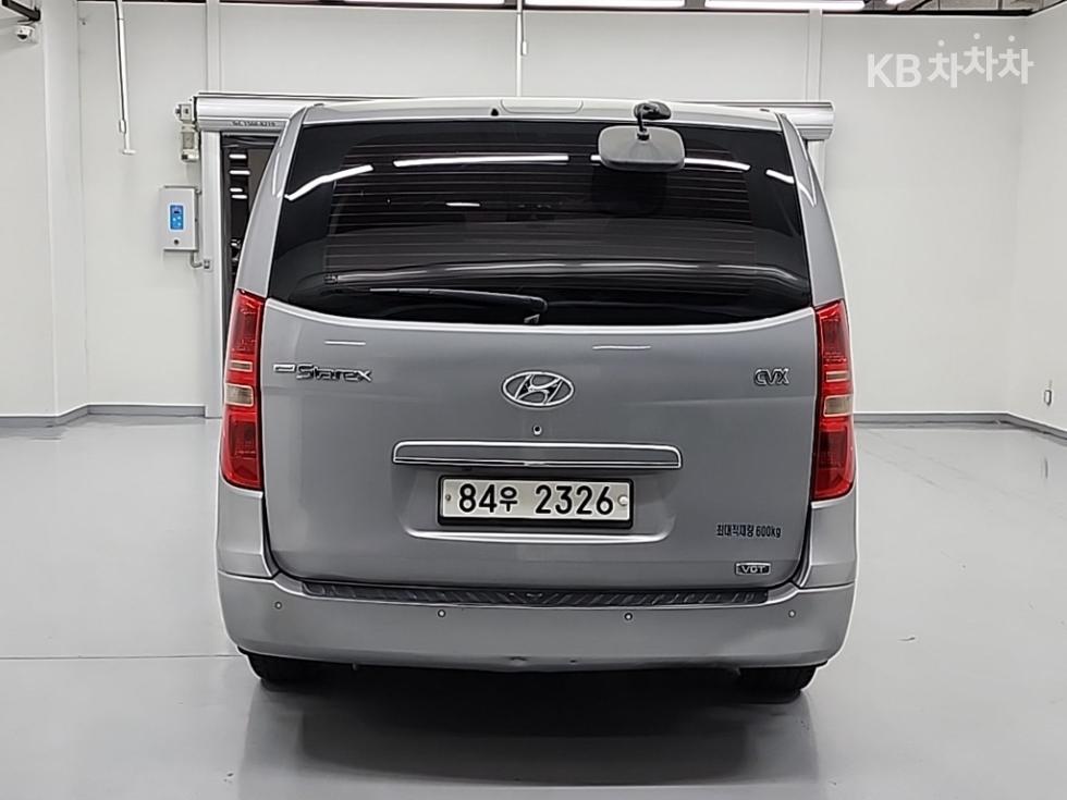 Hyundai Starex — miniaturë 3