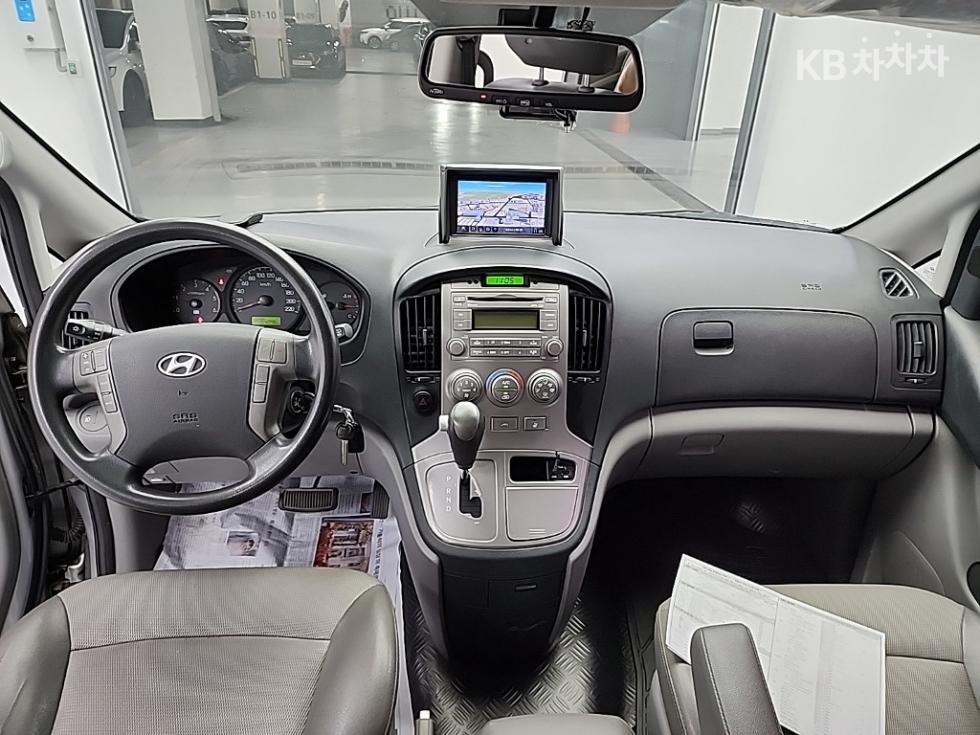 Hyundai Starex — miniaturë 7