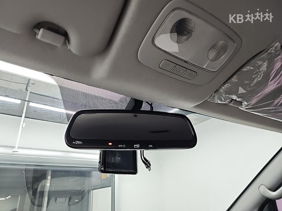 Hyundai Starex — miniaturë 15