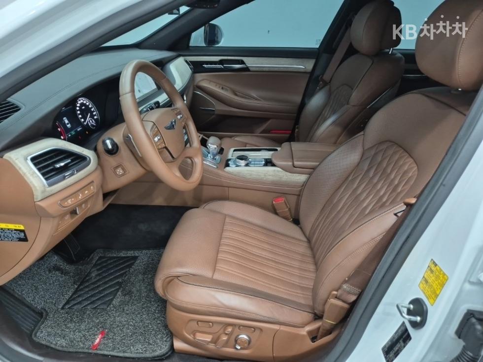Genesis G90 — miniaturë 11