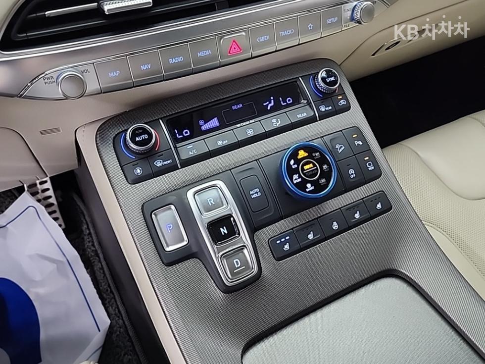 2021 Hyundai Used Car photo