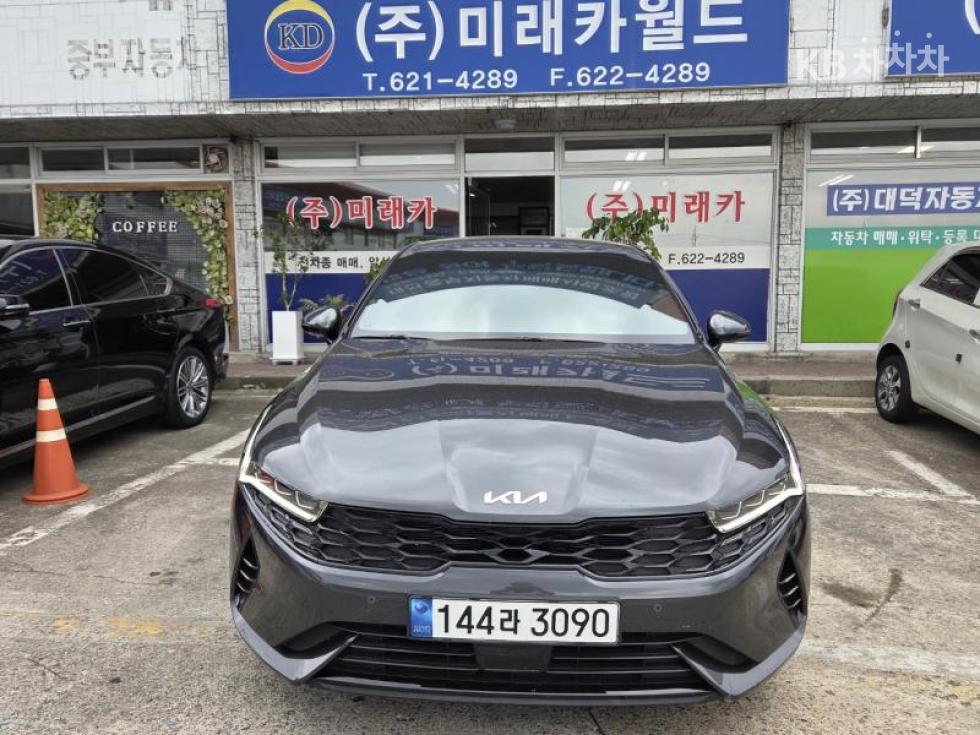 Kia K5