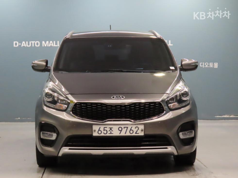 Kia Carens — miniaturë 2