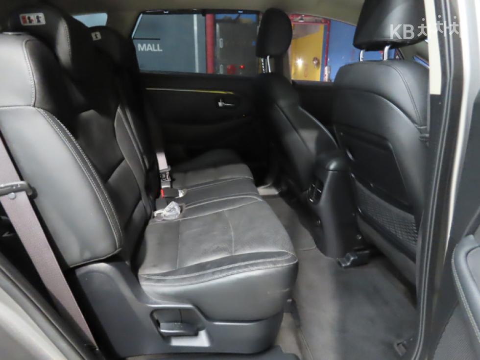 Kia Carens — miniaturë 9