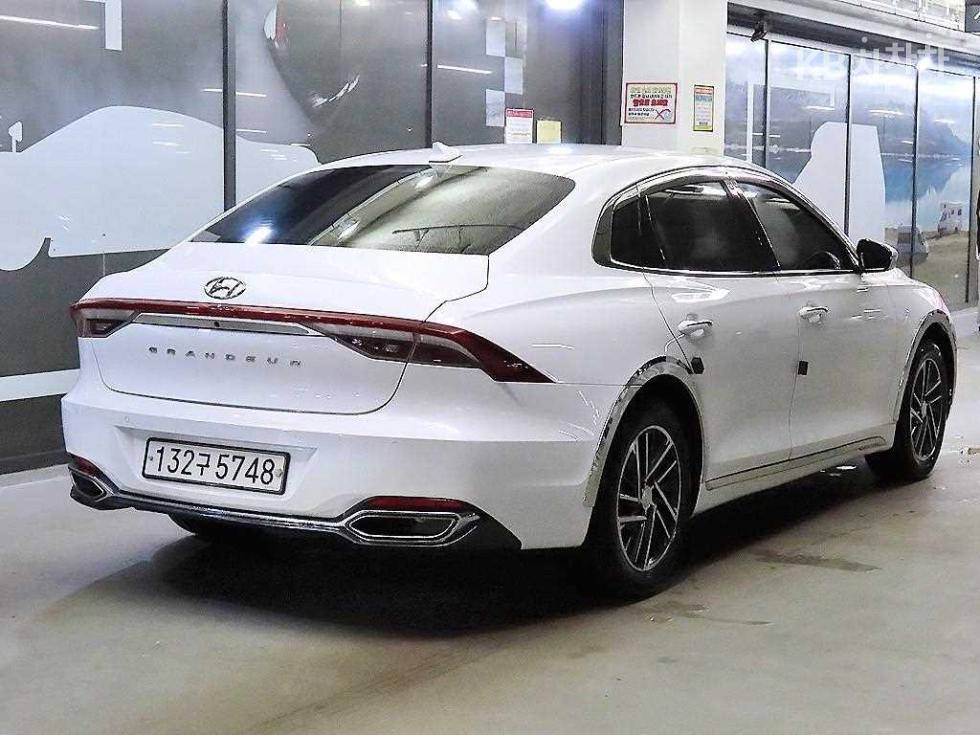 Hyundai Grandeur — miniaturë 4