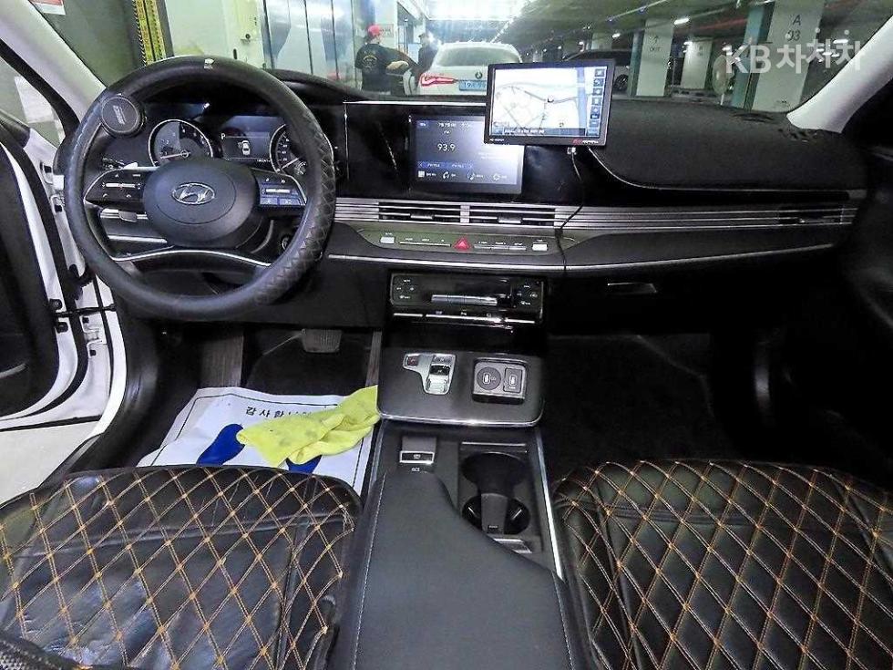 Hyundai Grandeur — miniaturë 10