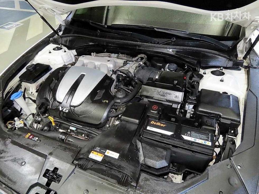 Hyundai Grandeur — miniaturë 17
