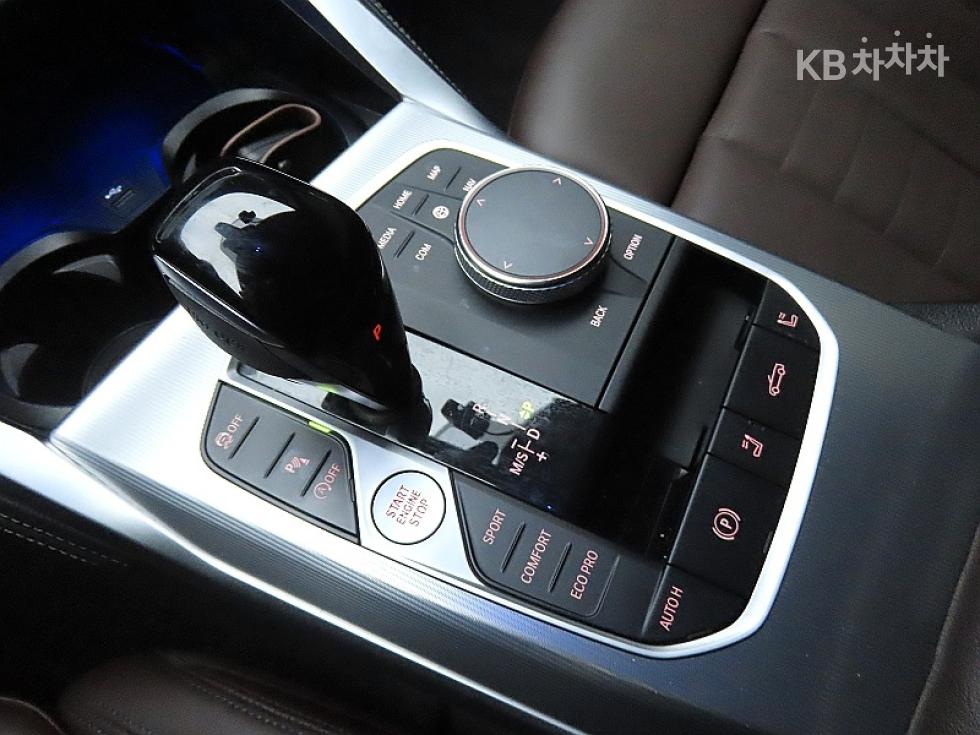 2023 BMW BMW 4 (G22) photo