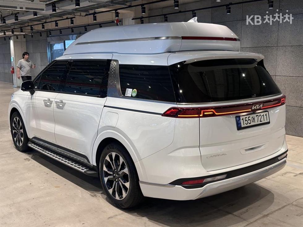 Kia Carnival — miniaturë 6