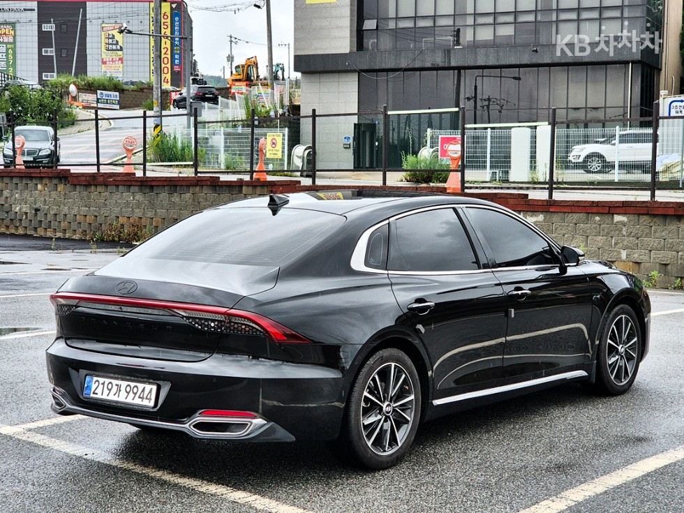 Hyundai Grandeur — miniaturë 4