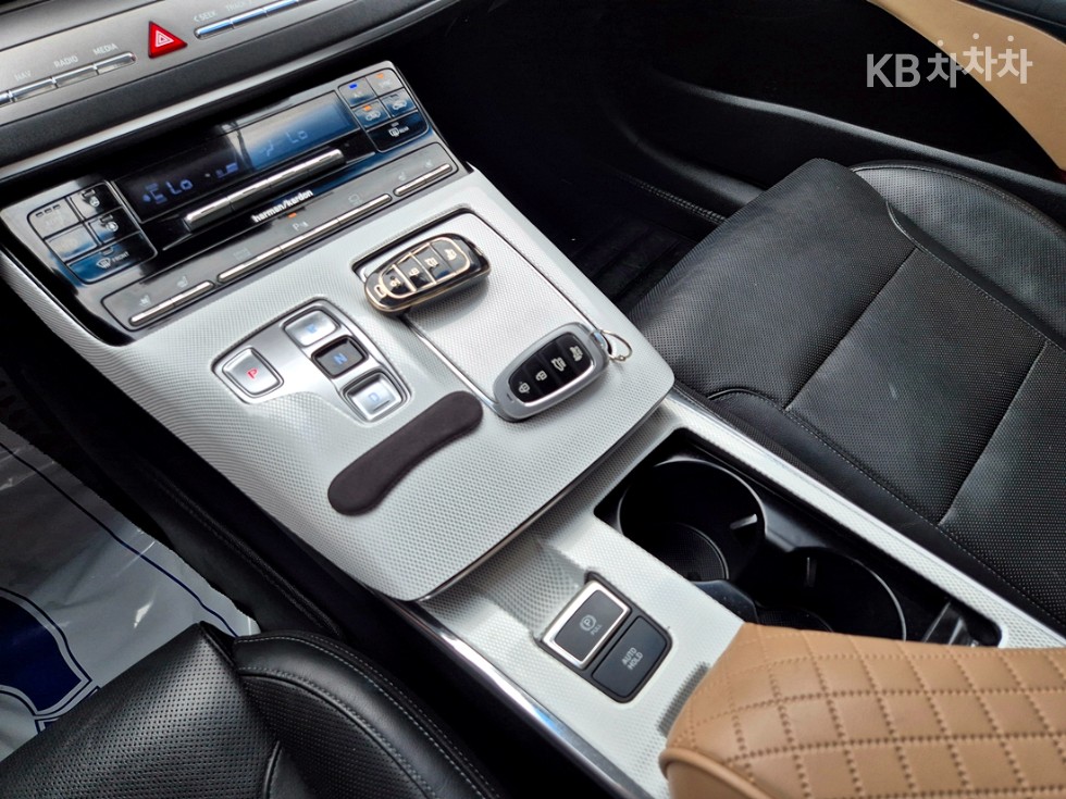Hyundai Grandeur — miniaturë 12