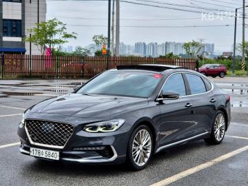 Hyundai Grandeur 렌터카 3.0 LPi 익스클루시브 — foto 1