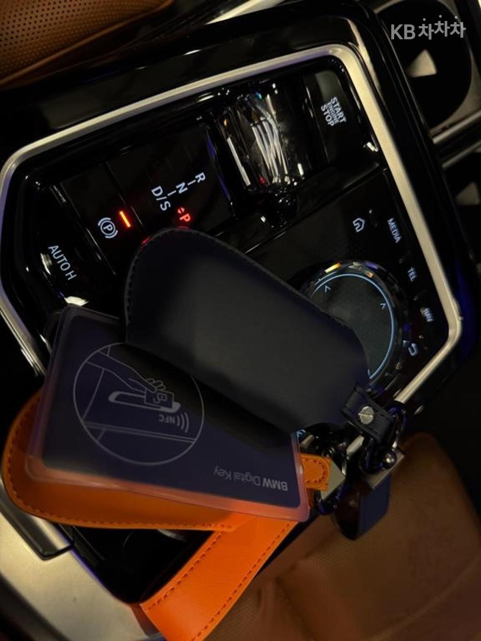 BMW 7er — miniaturë 12