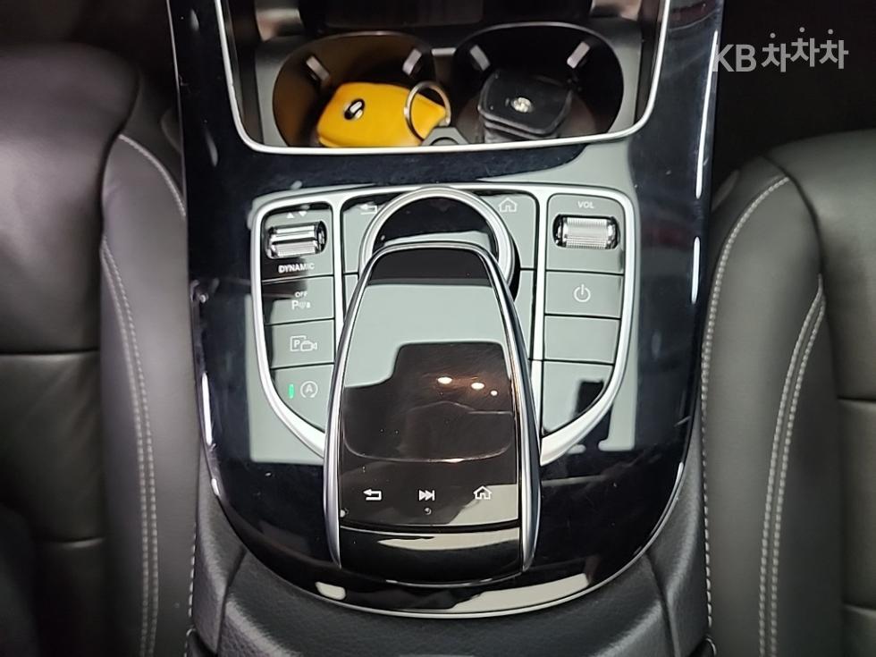 Mercedes-Benz E-klasse — miniaturë 17