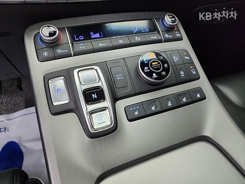 2022 Hyundai Used Car photo
