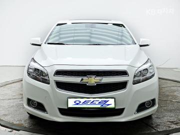 Chevrolet Malibu 2.0 lt — foto 1