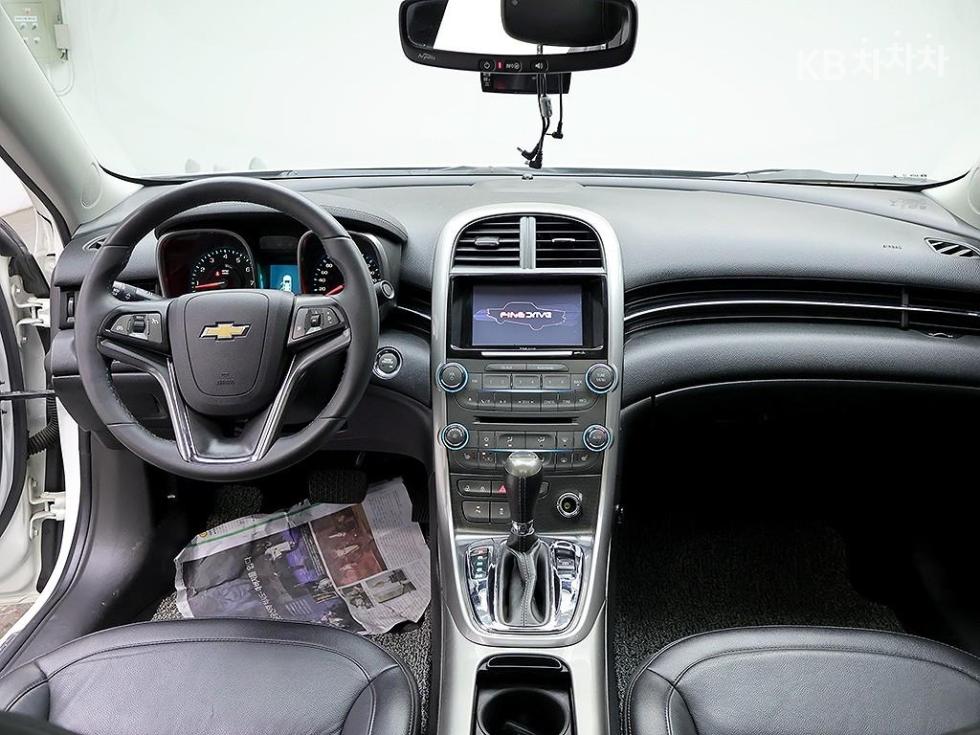Chevrolet Malibu — miniaturë 5