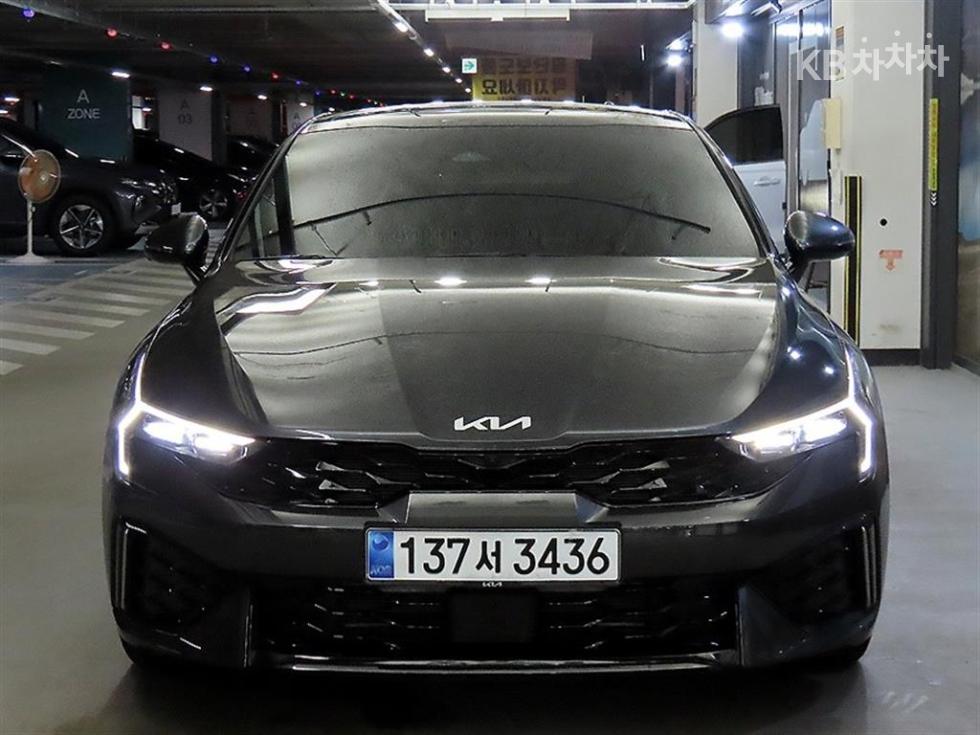 Kia K5 — miniaturë 2