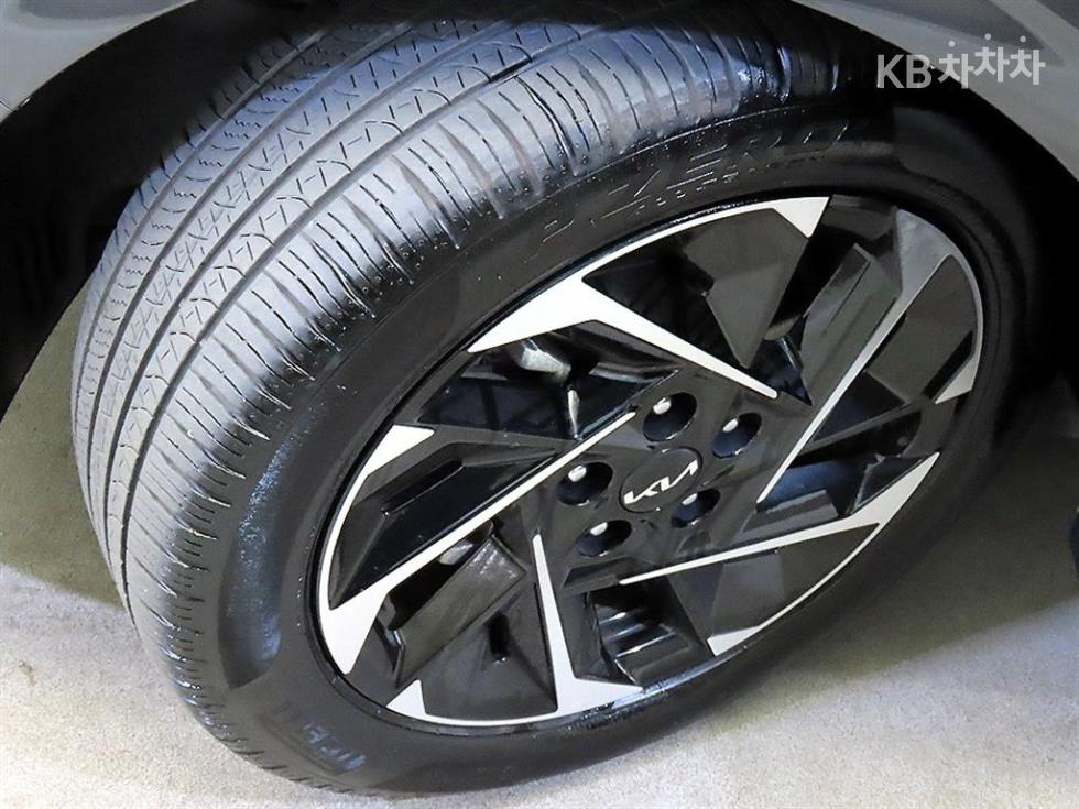 Kia K5 — miniaturë 20