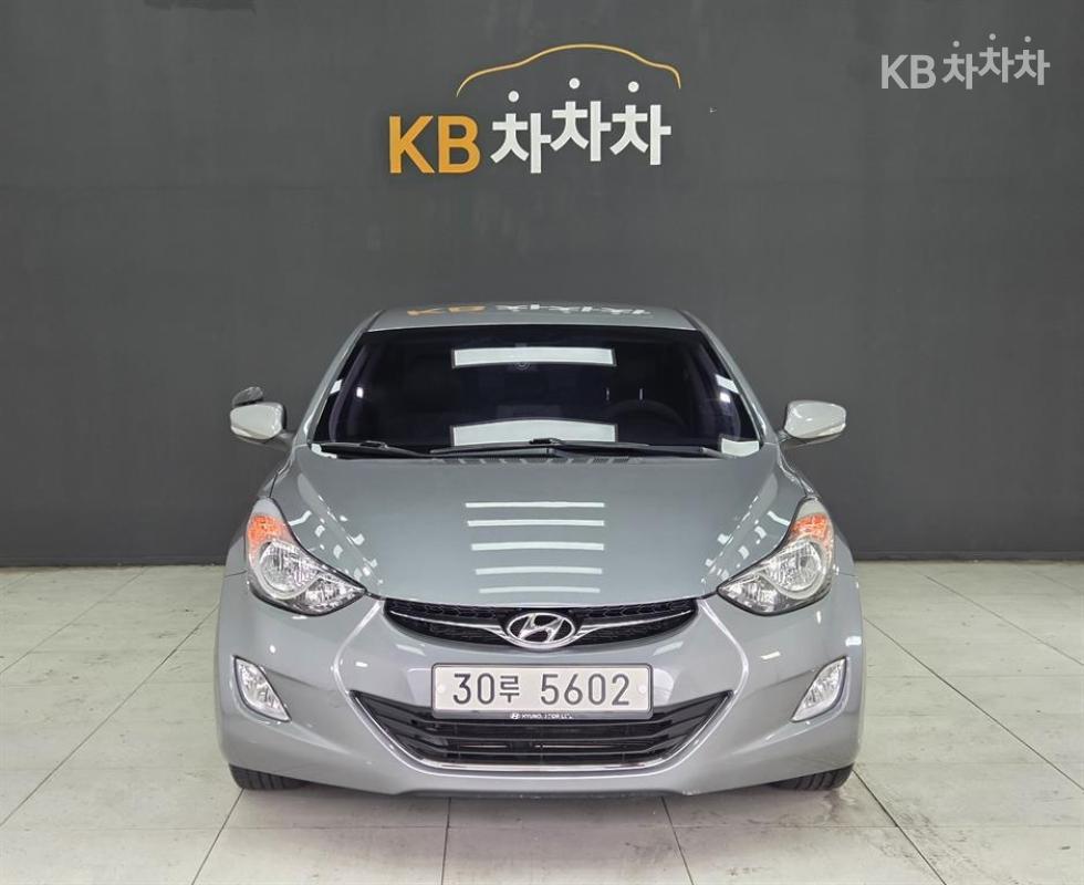 Hyundai Avante — miniaturë 3