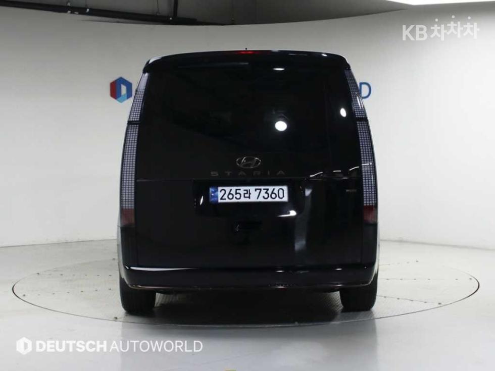Hyundai Staria — miniaturë 4