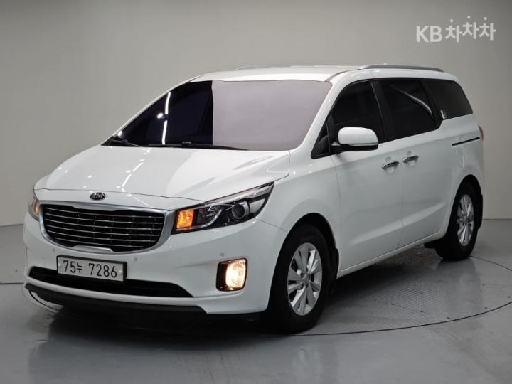 Kia Carnival 11인승 2.2 디젤 — foto 1