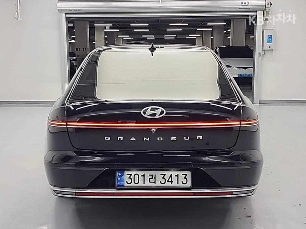 2023 Hyundai Used Car photo