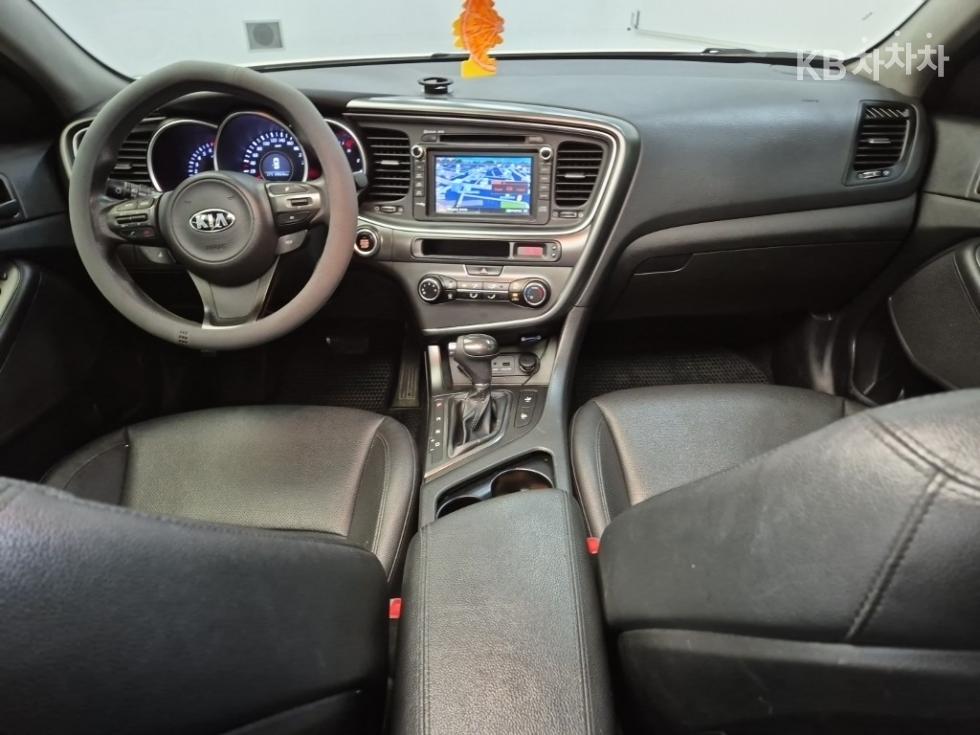 Kia K5 — miniaturë 7