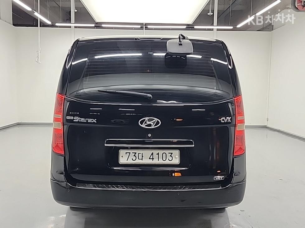Hyundai Starex — miniaturë 3