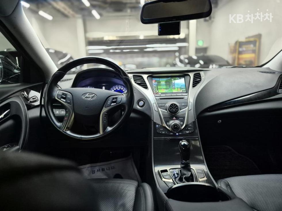 Hyundai Grandeur — miniaturë 8