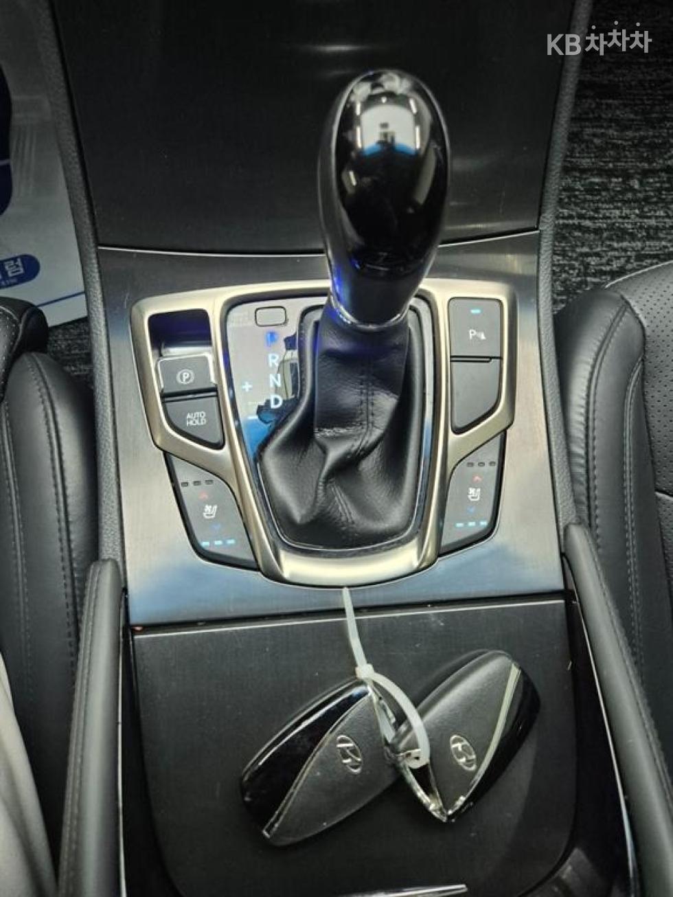 Hyundai Grandeur — miniaturë 12