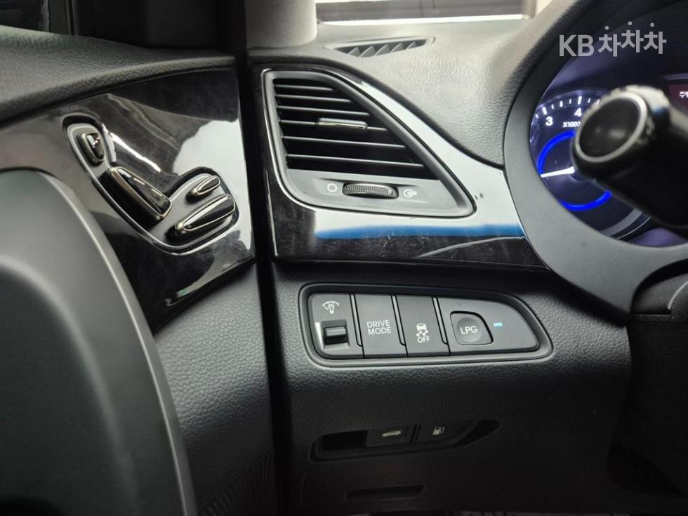Hyundai Grandeur — miniaturë 15