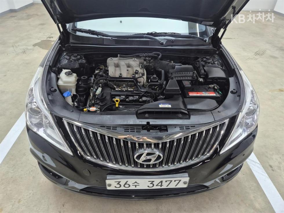 Hyundai Grandeur — miniaturë 16