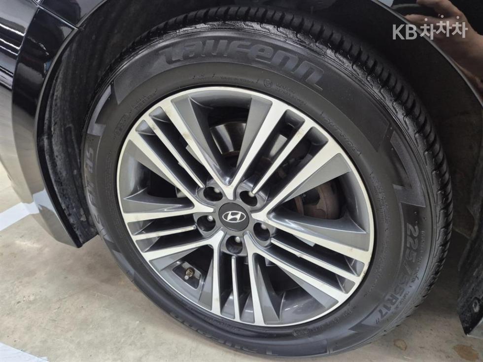 Hyundai Grandeur — miniaturë 17