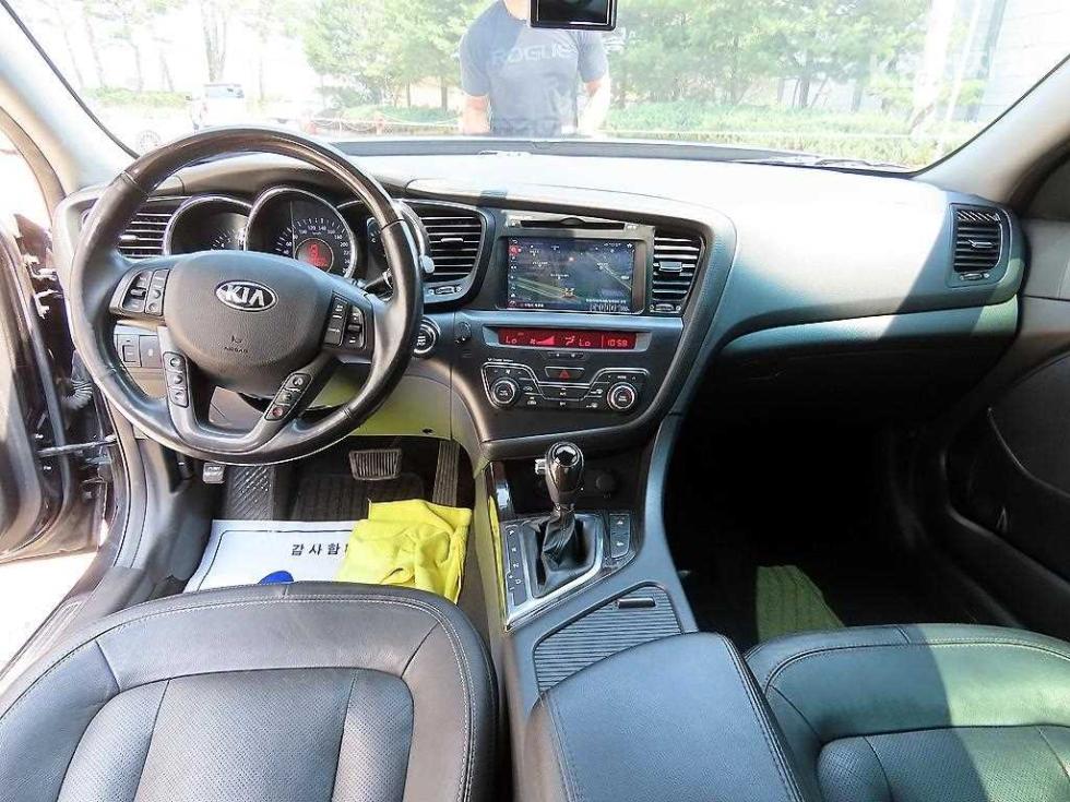 Kia K5 — miniaturë 7
