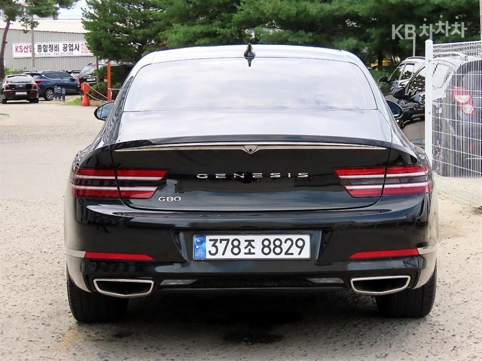 Genesis G80 — miniaturë 4