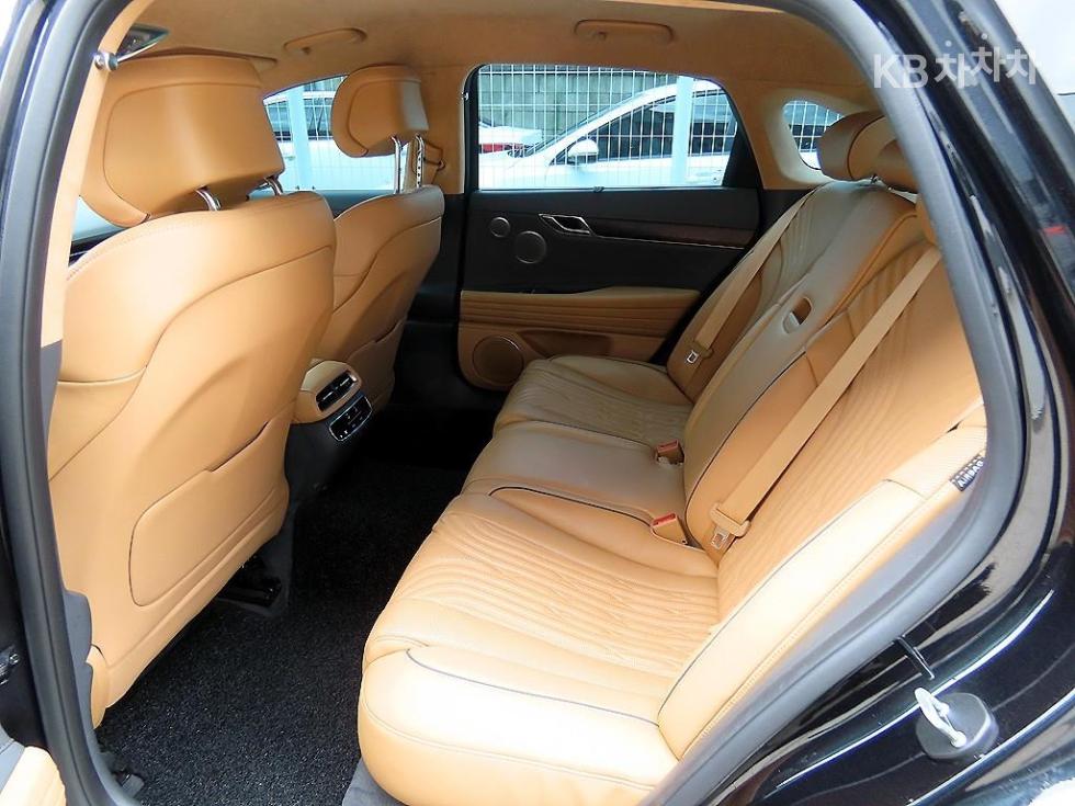 Genesis G80 — miniaturë 6