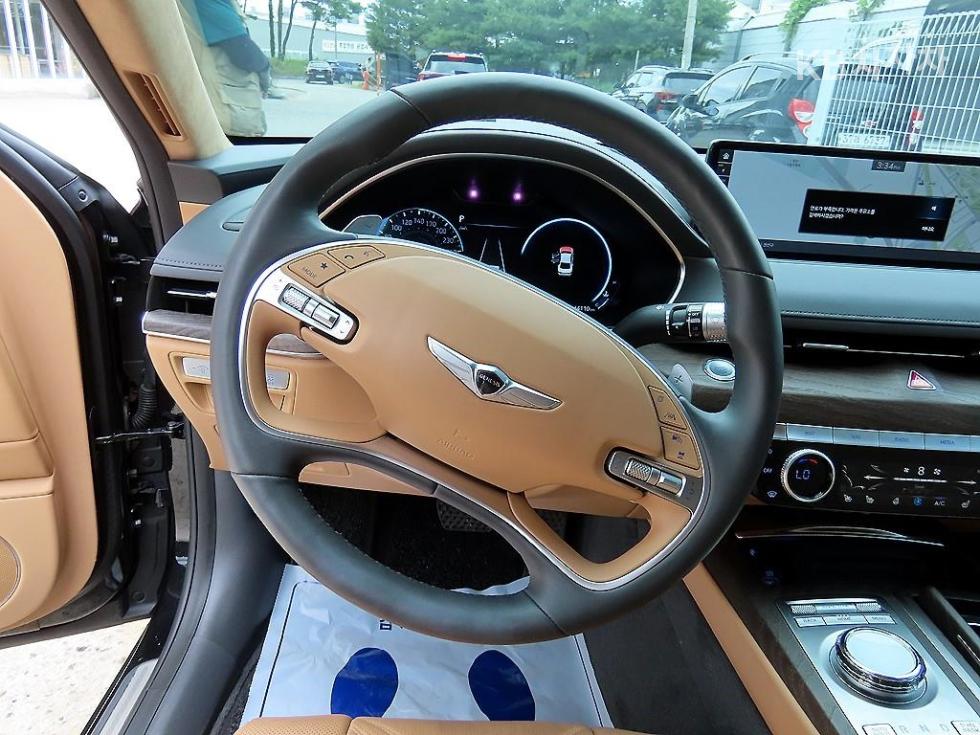 Genesis G80 — miniaturë 8