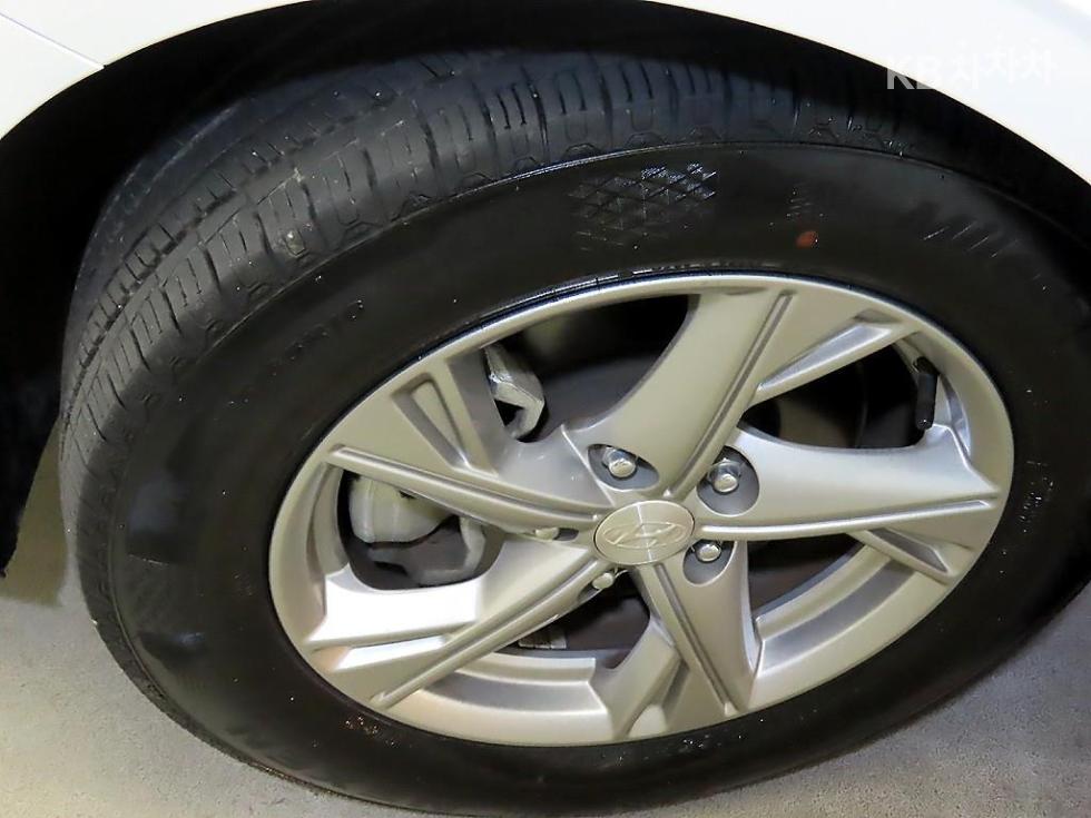 Hyundai Sonata — miniaturë 18