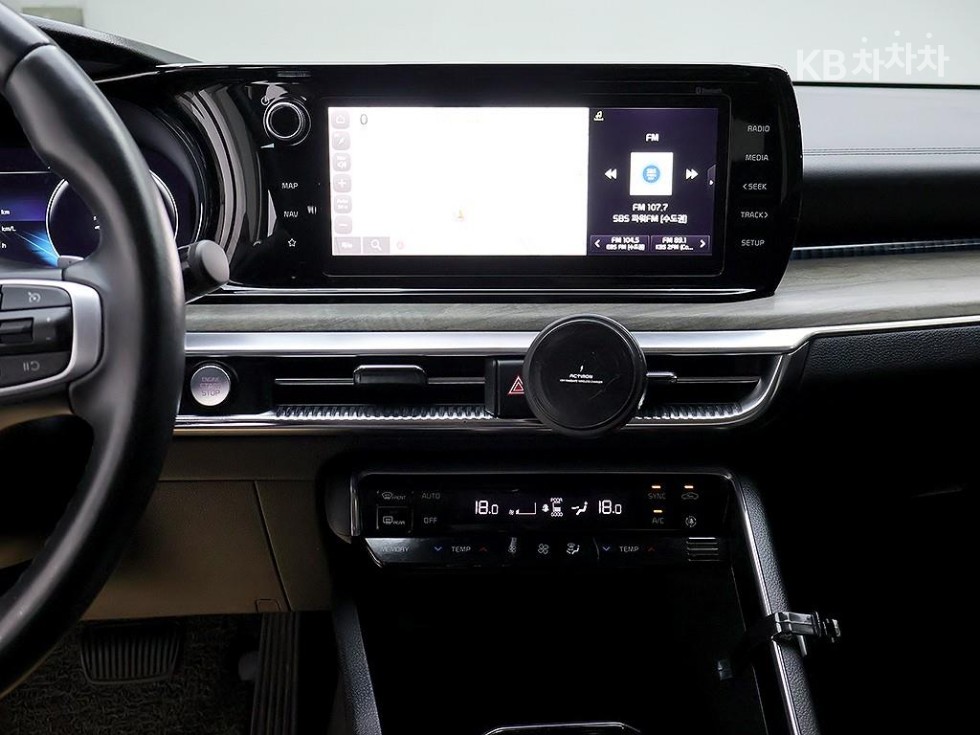 Kia K5 — miniaturë 9