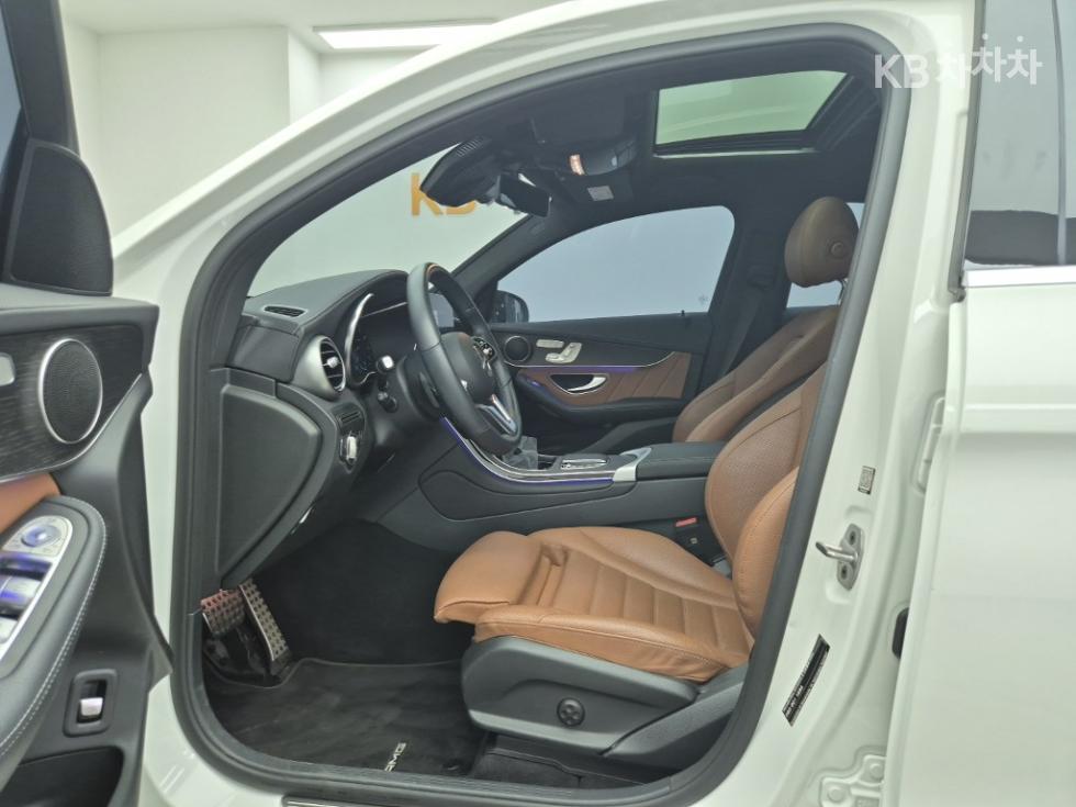 Mercedes-Benz GLC — miniaturë 11
