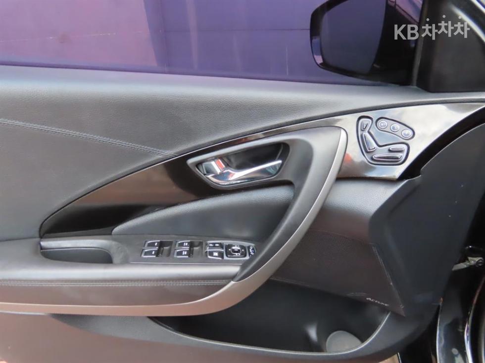 Hyundai Grandeur — miniaturë 13